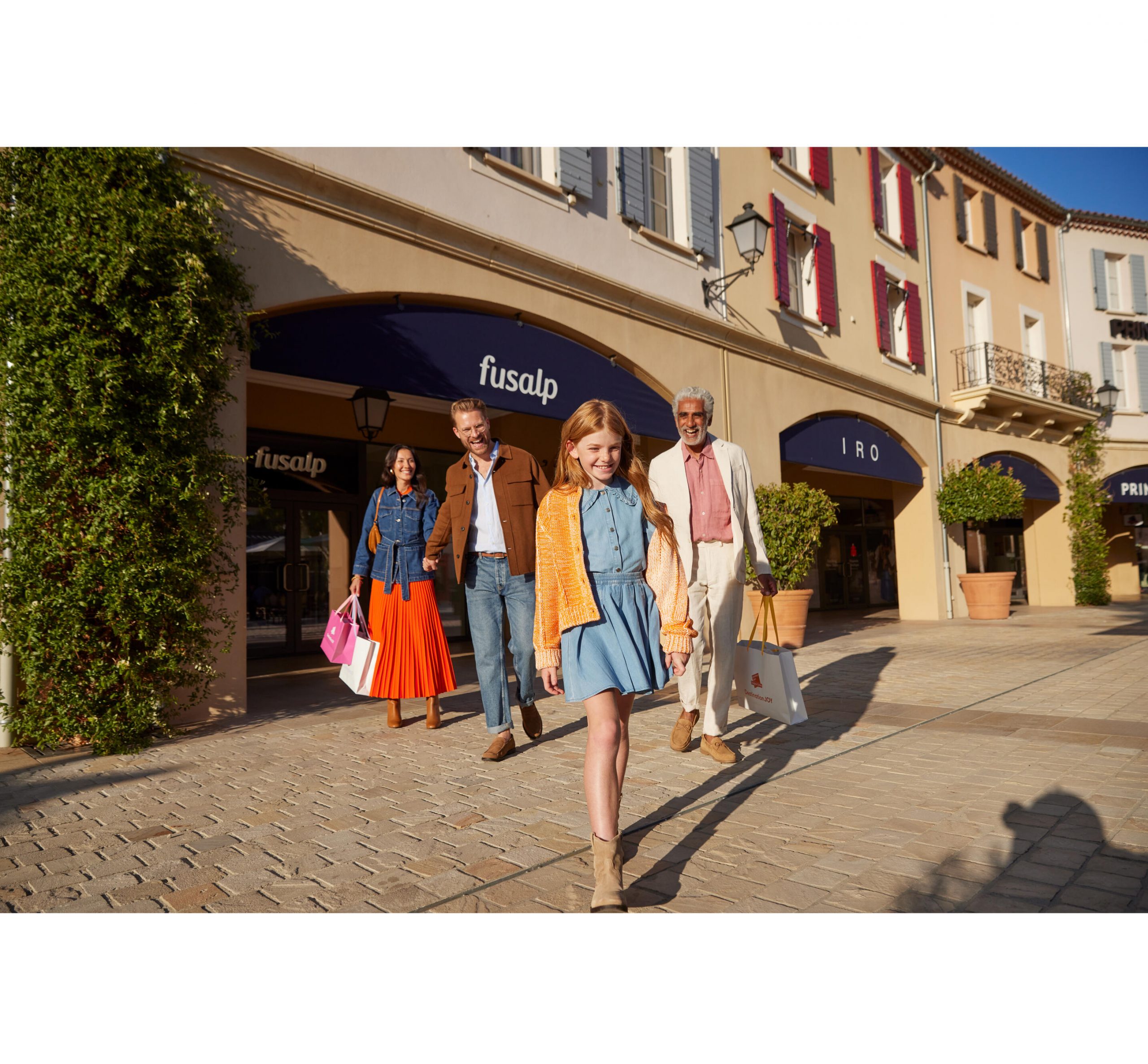 Tapestry Retouching McArthur Glen Before Photo